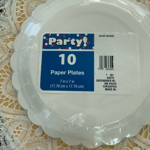 Floral cottagecore dessert plates, 20 total party tea party wedding - Picture 4 of 4